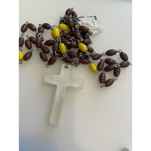 Lot Of Religious Crucifixes Handmade Rosaries Scapula & Finger Rosary Keychain - Picture 11 of 13
